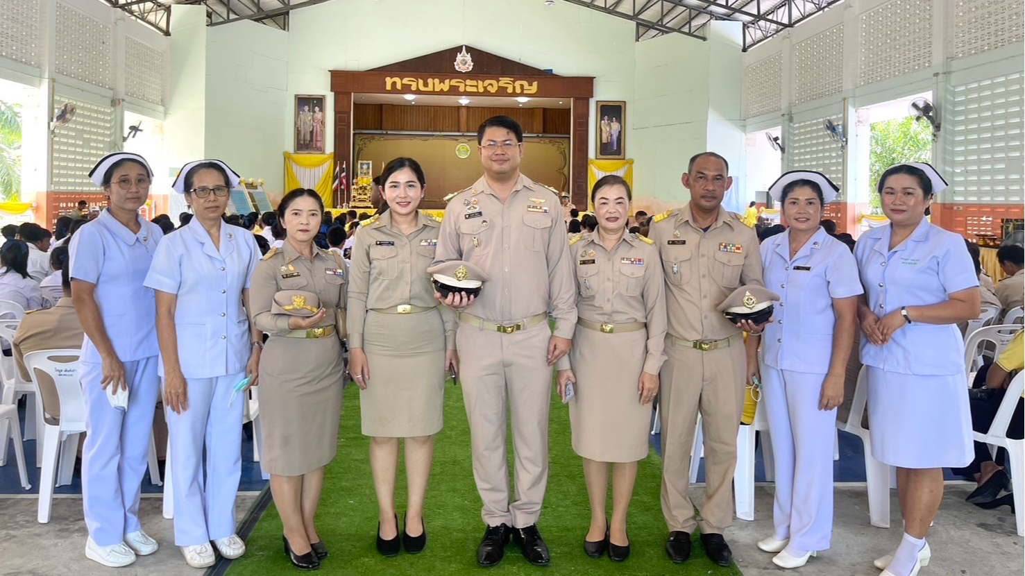 นายแพทย์สาธารณสุขจังหวัดพังงา ร่วมต้อนรับองคมนตรี ในโอกาสติดตามโครงการด้านการพัฒ...