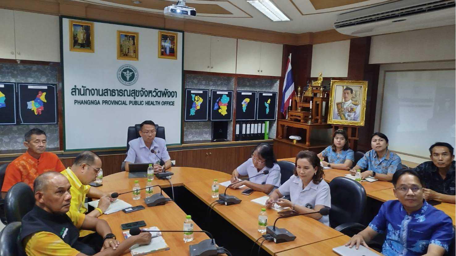 สาธารณสุขนิเทศก์เขตขภาพที่ 11 ประธานการประชุมประชุมติดตามความก้าวหน้าในการขับเคล...