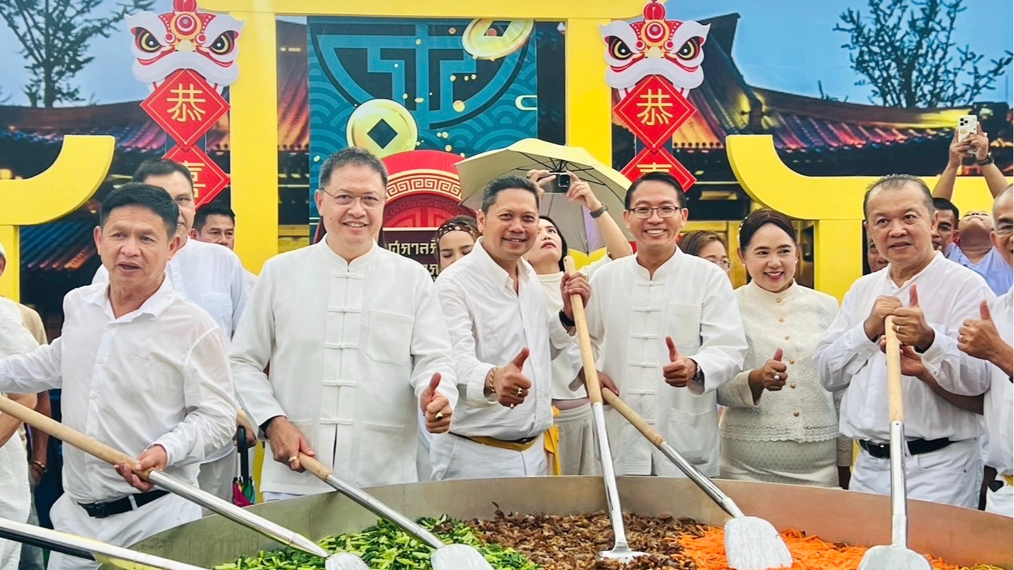 นายแพทย์สาธารณสุขจังหวัดพังงา ร่วมงานประเพณีถือศีลกินผัก จังหวัดพังงา