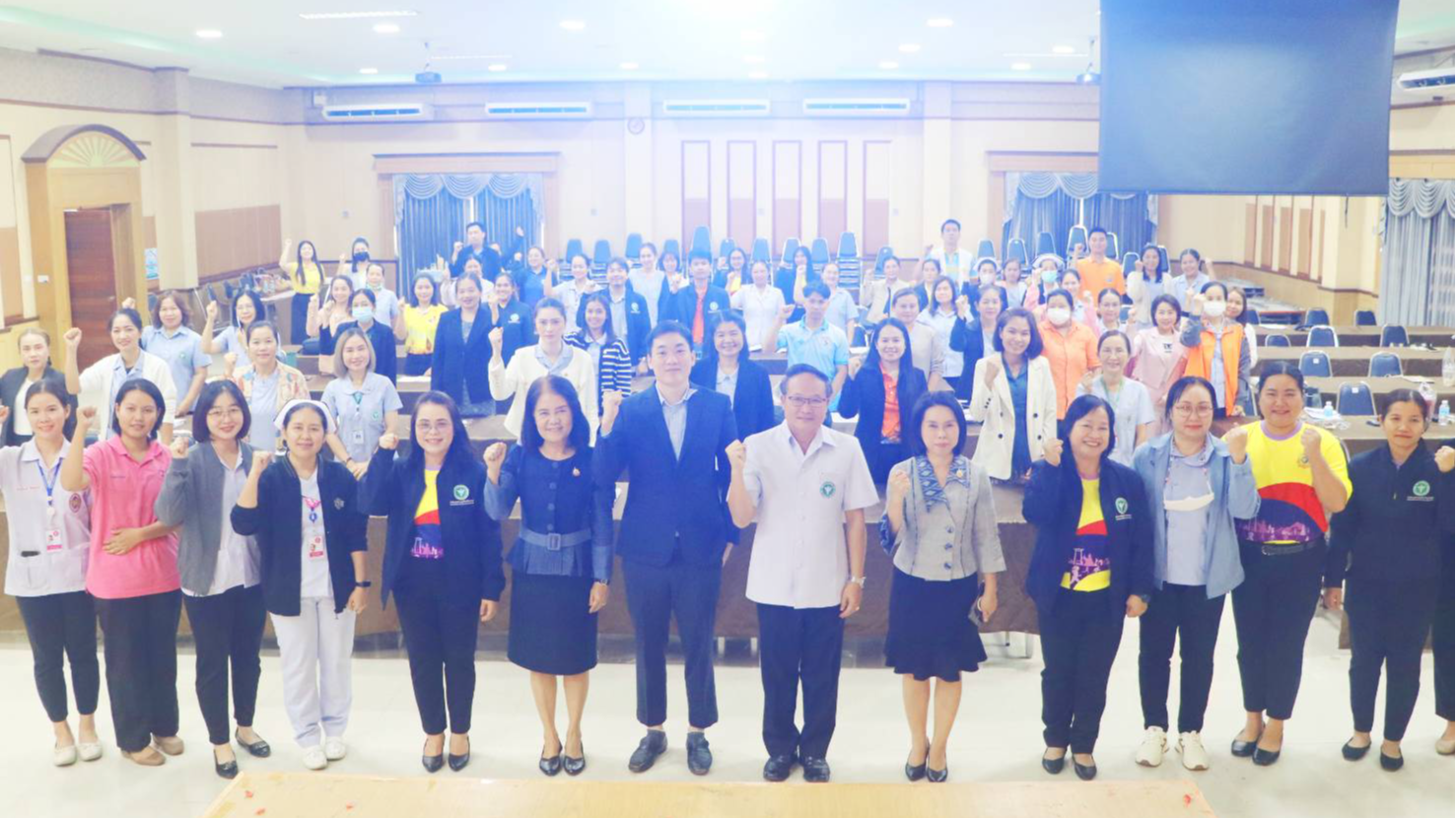 ‘สสจ.นครพนม’ เปิดเวทีถอดบทเรียน วางเป้าสุขภาพ! ขับเคลื่อนแผนงาน ‘สู้โรคเรื้อรัง ปี 2568’