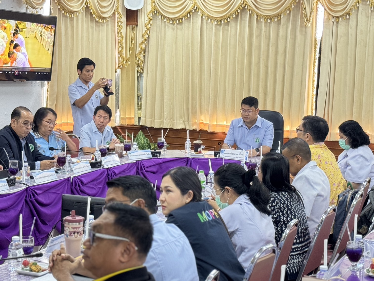 นายแพทย์สาธารณสุขจังหวัดพังงา ประธานการประชุมคณะกรรมการวางแผนและประเมินผล(กวป.) ...