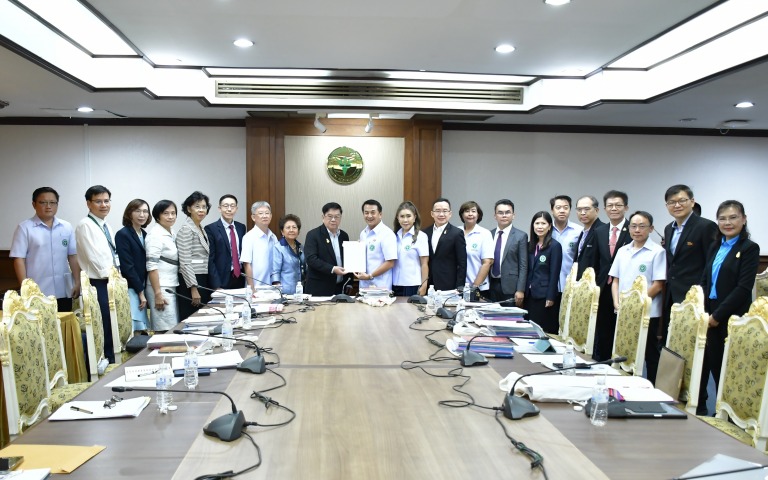 สธ. รับแถลงการณ์จากราชวิทยาลัยกุมารแพทย์ฯ-สมาคมกุมารแพทย์ฯ สนับสนุนนโยบายส่งเสริ...