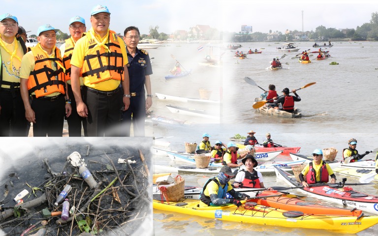 จิตอาสา “เราทำความ ดี ด้วยหัวใจ” พายเรือเก็บขยะแม่น้ำเจ้าพระยา