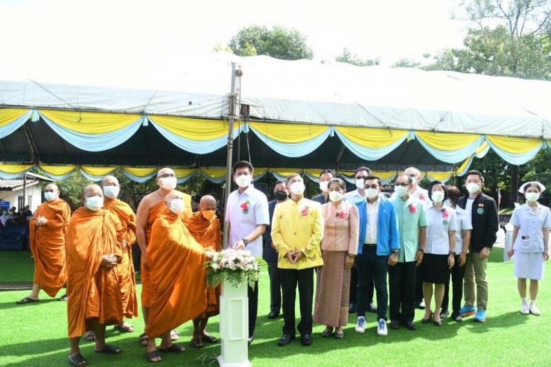 รมช.สธ. รับมอบอาคารมูลนิธิพระพุทธบาทพลวง รพ.เขาคิชฌกูฏ จ.จันทบุรี