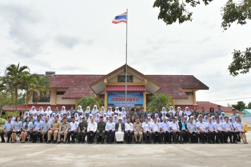 รองนายก “ฉัตรชัย” เยี่ยม รพ.สต.ปุโละปุโย จ.ปัตตานี เร่งรัดนโยบาย รพ.สต.ติดดาว และ อสม. 4.0