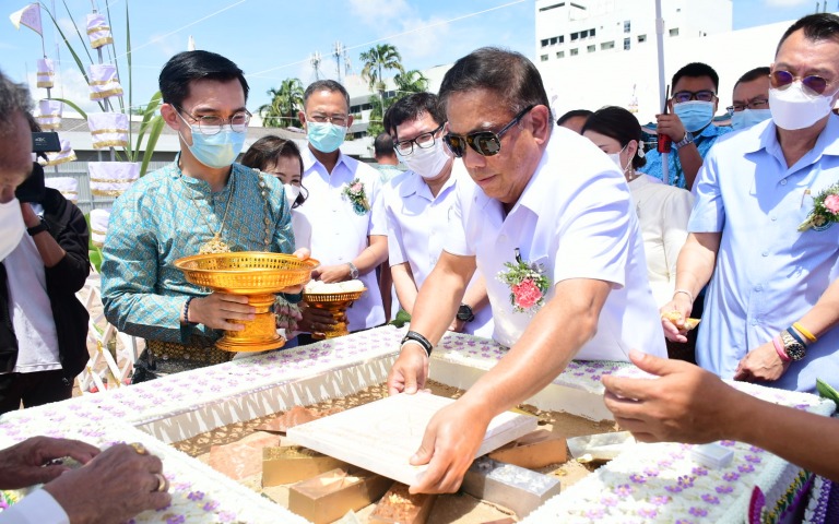 ปลัด สธ. วางศิลาฤกษ์อาคารผู้ป่วยนอกและอุบัติเหตุ 9 ชั้น รพ.สงขลา