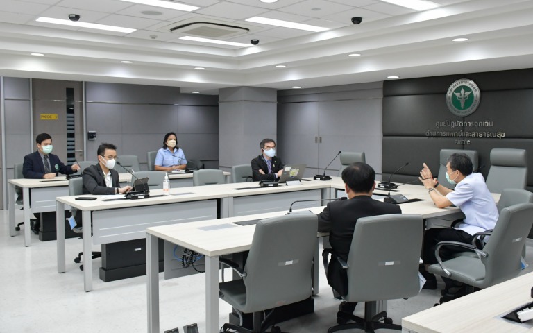 ประชุมก่อนแถลงข่าว COVID-19….. (2 เมษายน 2563)