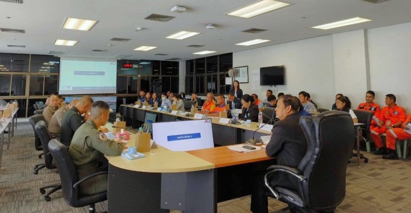 สสจ.อุบลฯ ร่วมประชุมเตรียมการฝึกซ้อม แผนฉุกเฉินของสนามบินบนโต๊ะจำลองเหตุการณ์ (t...