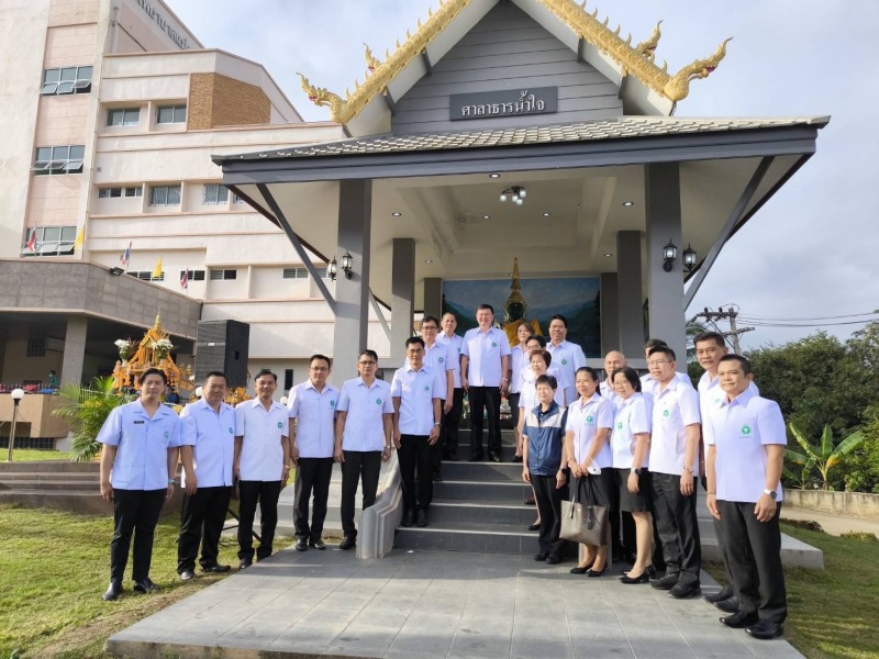 สสจ.เชียงราย ร่วมพิธีเปิดโครงการ “พาหมอไปหาประชาชน” เฉลิมพระเกียรติพระบาทสมเด็จพ...