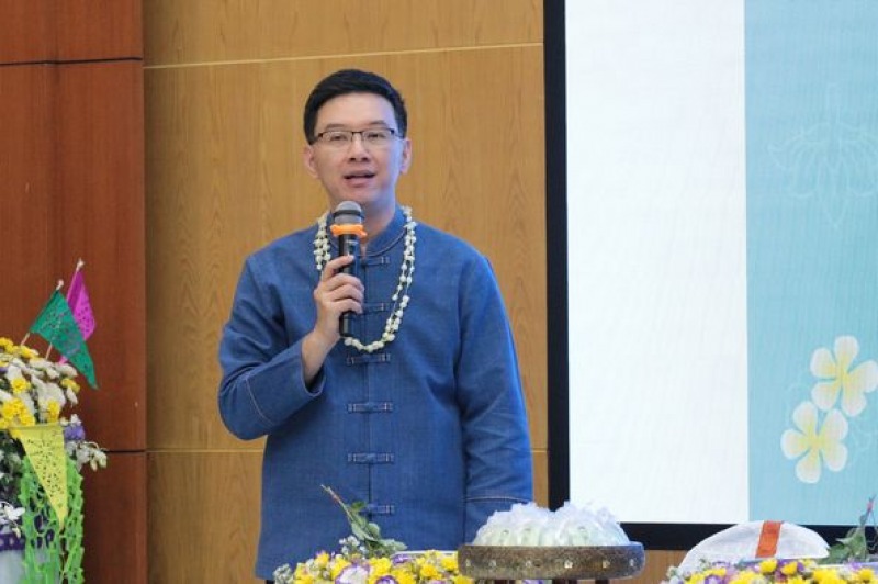 สสจ.เชียงราย จัดพิธีสรงน้ำพระพุทธรูป สูมาคารวะสระเกล้าดำหัว ประจำปี 2567 เนื่องใ...