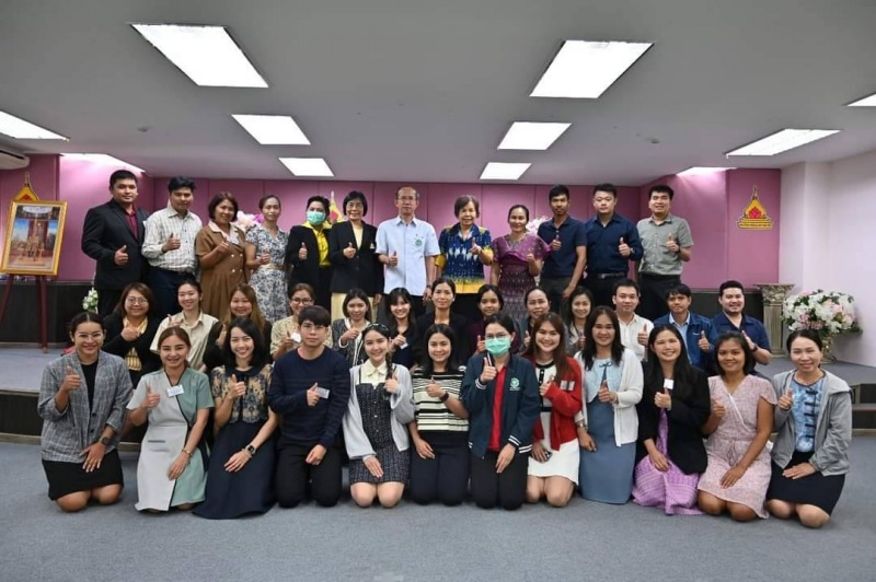 นพ,สสจ.อุบลฯบรรยายนโยบายบริการสุขภาพในประเทศไทย หลักสูตรพยาบาลปริศัลยกรรม รุ่นที...