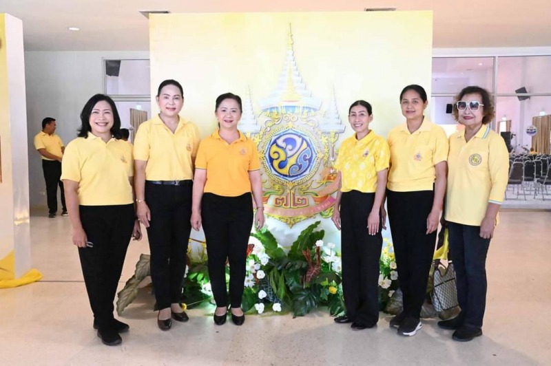 สสจ.อุบลราชธานี ร่วมชมนิทรรศการและร่วมกิจกรรมจิตอาสาพัฒนาฯ เนื่องในโอกาสพระราชพิ...