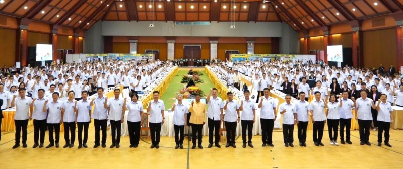 นพ.สสจ.อุบลฯ เข้าร่วมการประชุมสำนักงานปลัดกระทรวงสาธารณสุขส่วนกลางและภูมิภาค นอก...