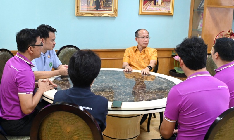 นพ.สสจ.อุบลฯ พบปะกับผู้อำนวยการการไฟฟ้าส่วนภูมิภาค  จังหวัดอุบลราชธานี ในประเด็น...